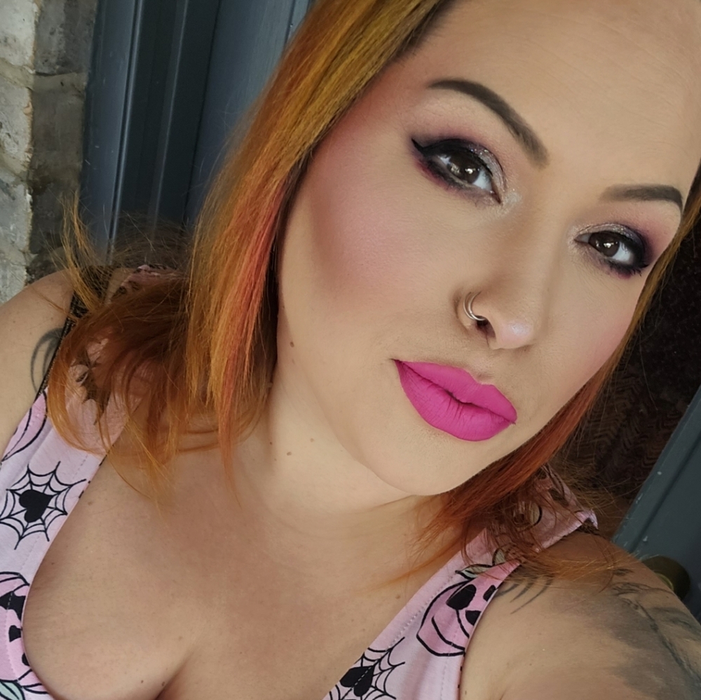 Meet your Posher, Leeann